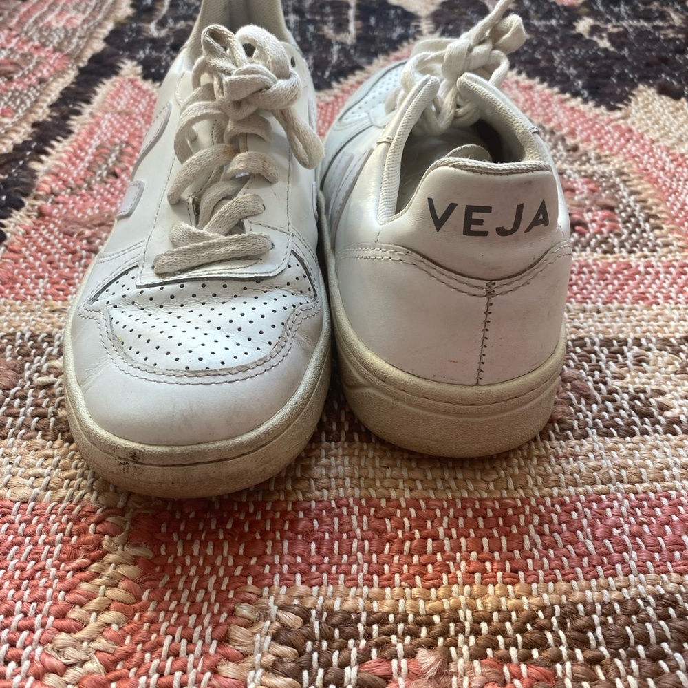 Veja V-12 - Picture 4 of 4